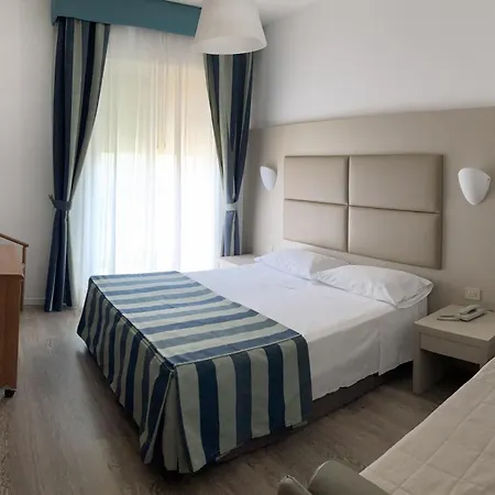 ホテル Sirenetta 4*