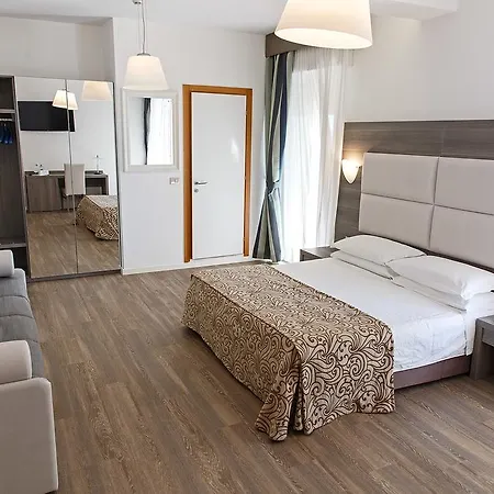 Hotell Sirenetta 4*