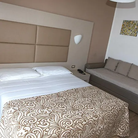 Hotell Sirenetta 4*